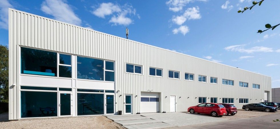 Carmo Dansk Halbyggeri Produktionshal til medicinalindustrien facade 10